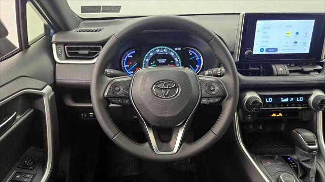 2025 Toyota RAV4 Hybrid SE