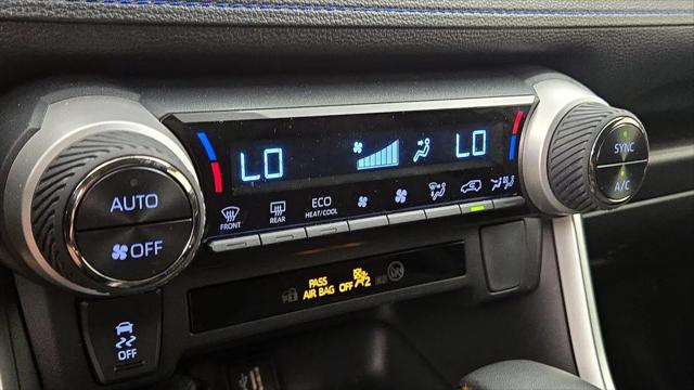 2025 Toyota RAV4 Hybrid SE