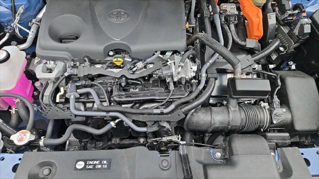 2025 Toyota RAV4 Hybrid SE