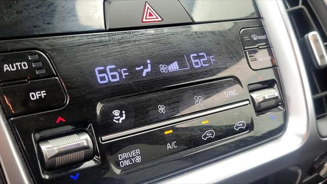2023 Kia Sorento Hybrid EX