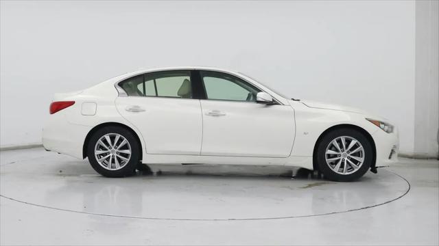 2015 INFINITI Q50 Premium