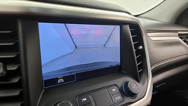 2022 GMC Acadia AWD SLT