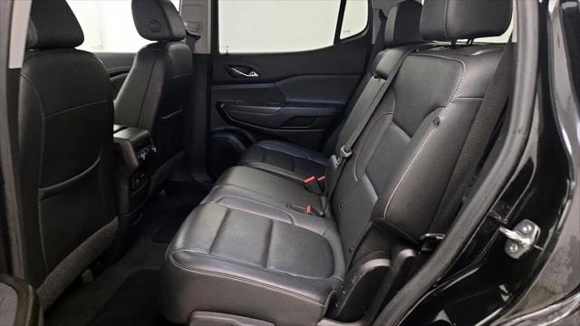 2022 GMC Acadia AWD SLT