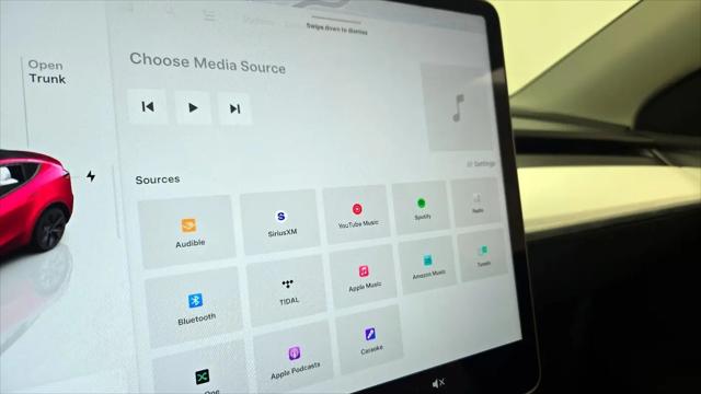 2024 Tesla Model Y Long Range Dual Motor All-Wheel Drive