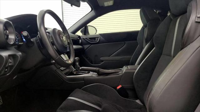 2024 Toyota GR86 Premium