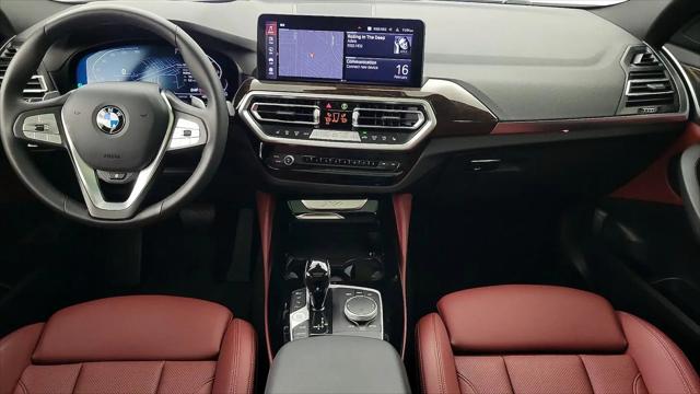 2025 BMW X4 xDrive30i