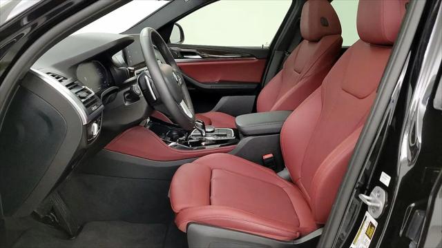 2025 BMW X4 xDrive30i