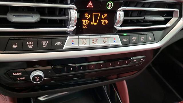 2025 BMW X4 xDrive30i