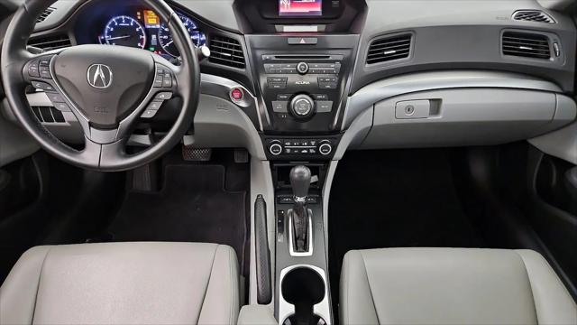 2017 Acura ILX Premium Package