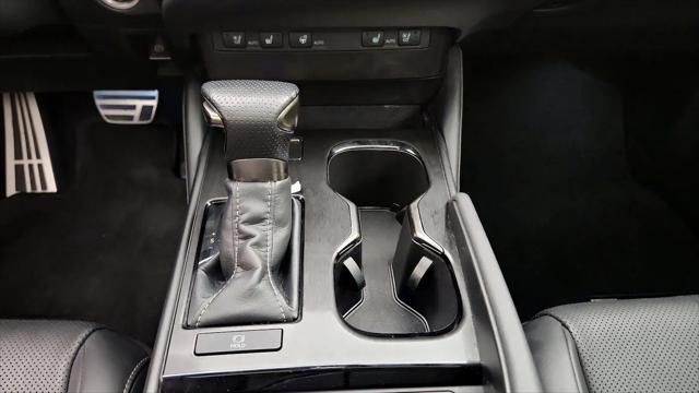 2023 Lexus ES 350 F SPORT Handling