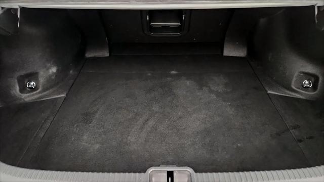 2023 Lexus ES 350 F SPORT Handling
