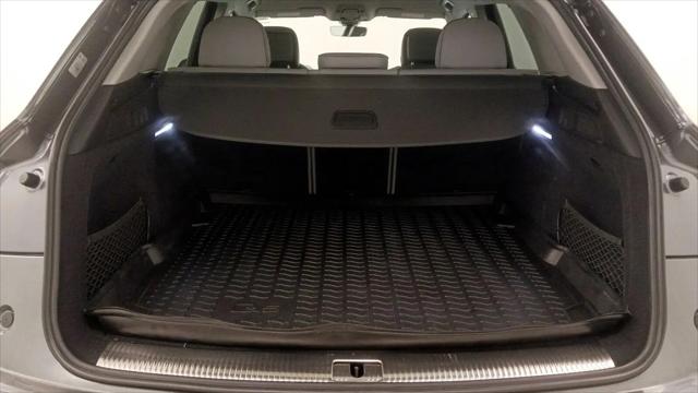 2022 Audi Q5 Premium 55 TFSI e S line quattro S tronic
