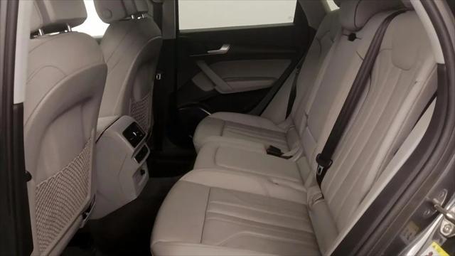 2022 Audi Q5 Premium 55 TFSI e S line quattro S tronic