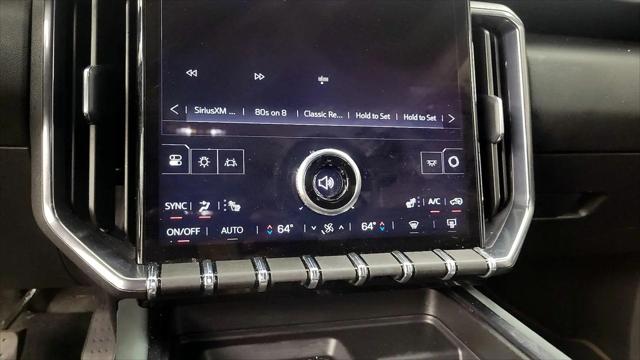 2025 GMC Acadia AWD AT4
