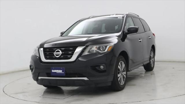 2018 Nissan Pathfinder SV