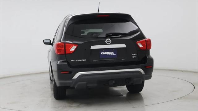 2018 Nissan Pathfinder SV