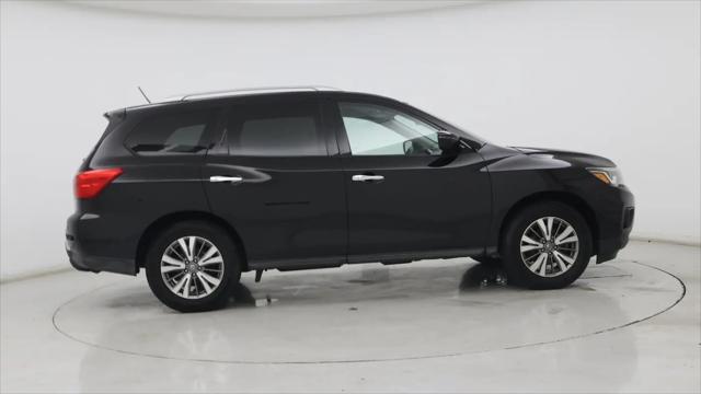 2018 Nissan Pathfinder SV