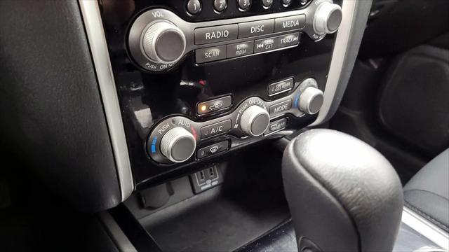 2018 Nissan Pathfinder SV