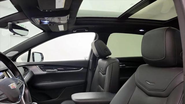 2022 Cadillac XT5 AWD Premium Luxury