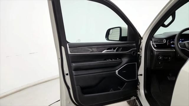 2022 Jeep Wagoneer Series III 4x4