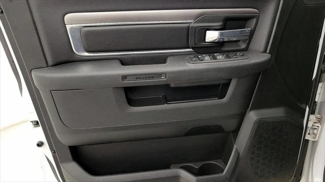 2022 Ram 1500 Classic Warlock Quad Cab 4x4 6'4" Box