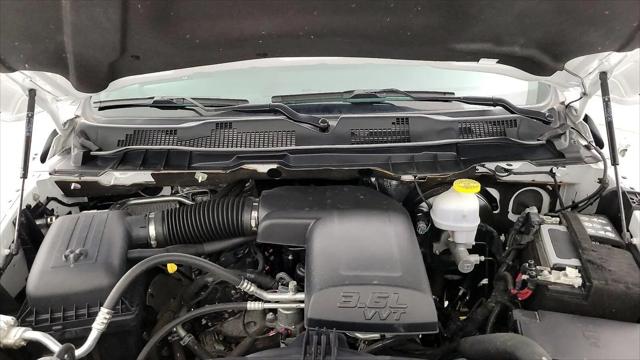 2022 Ram 1500 Classic Warlock Quad Cab 4x4 6'4" Box