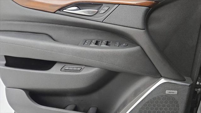 2017 Cadillac Escalade Standard