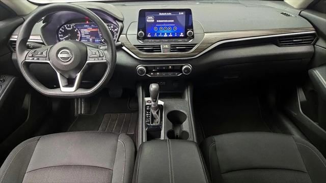2025 Nissan Altima SV FWD