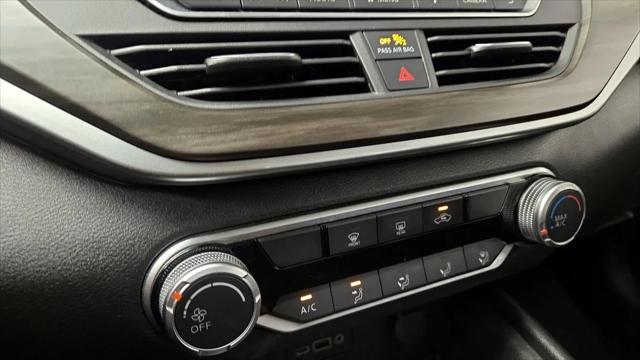 2025 Nissan Altima SV FWD