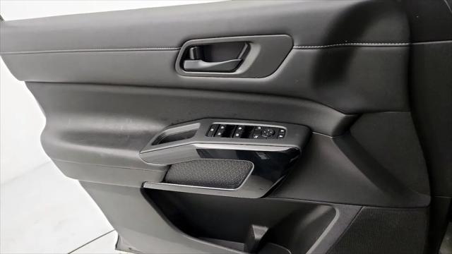 2023 Nissan Pathfinder SV 4WD