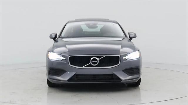 2019 Volvo S60 T5 Momentum