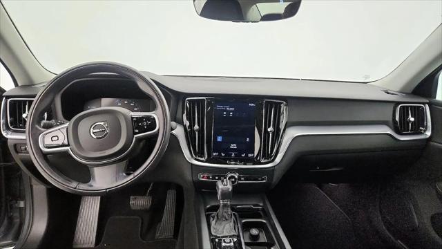 2019 Volvo S60 T5 Momentum