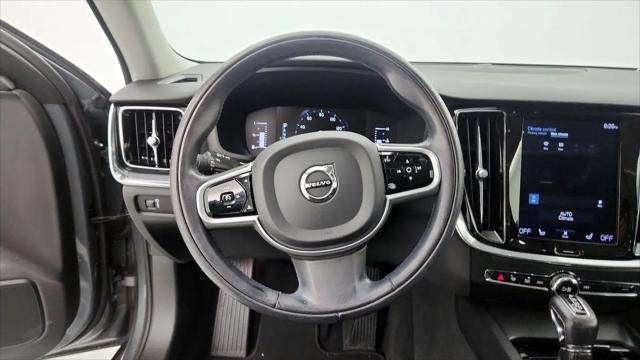 2019 Volvo S60 T5 Momentum