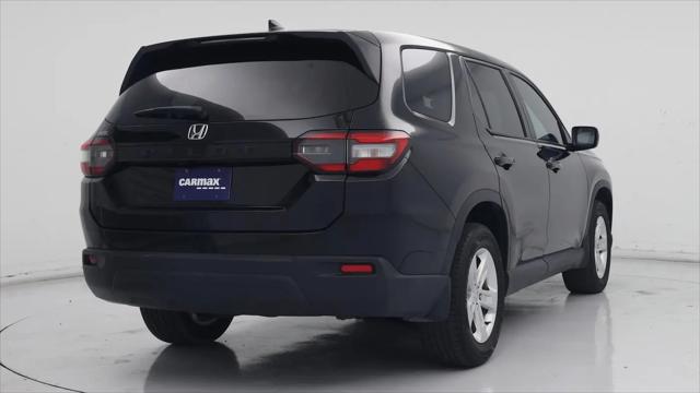 2023 Honda Pilot 2WD LX