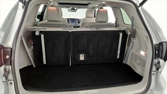 2017 Toyota Highlander Limited Platinum