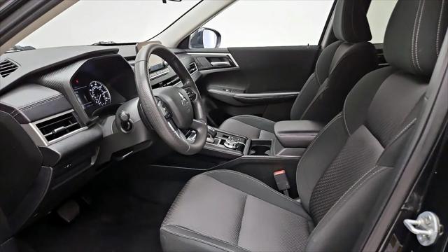 2024 Mitsubishi Outlander ES 2.5 2WD