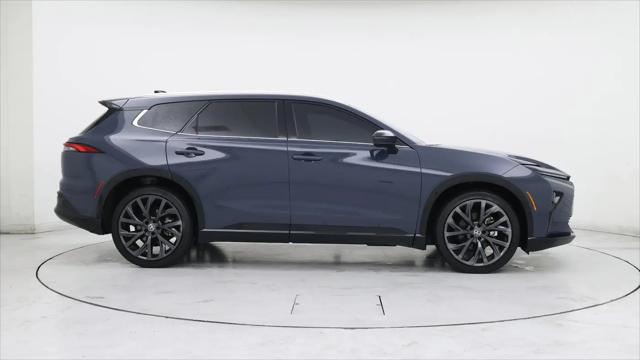 2025 Toyota Crown Signia Limited