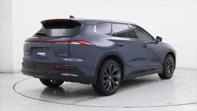 2025 Toyota Crown Signia Limited