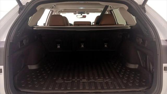 2022 Subaru Outback Touring