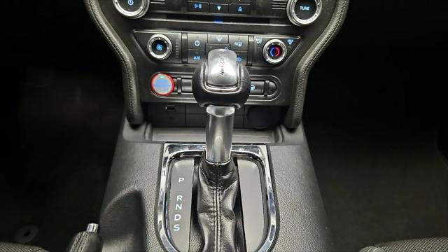 2015 Ford Mustang V6