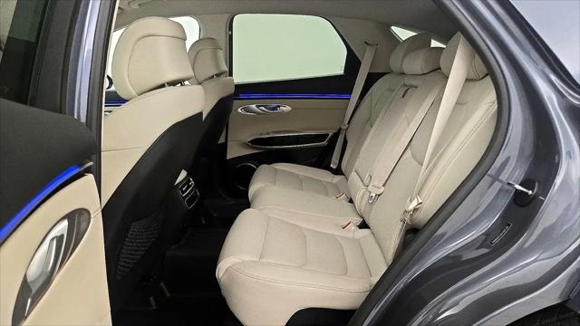 2026 Genesis GV70 2.5T