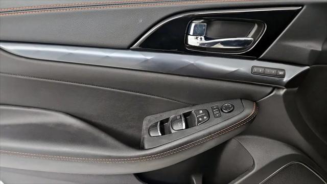 2023 Nissan Maxima SR Xtronic CVT