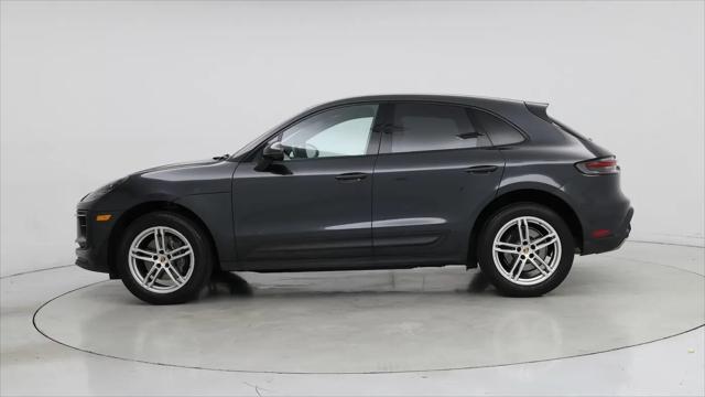 2022 Porsche Macan Macan