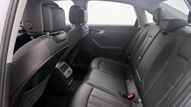 2022 Audi A4 Premium Plus 40 TFSI quattro S tronic