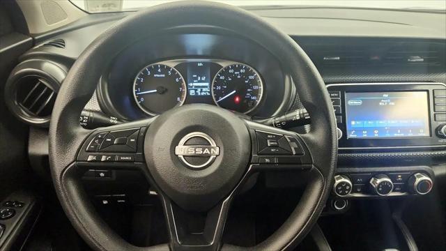 2024 Nissan Kicks S Xtronic CVT