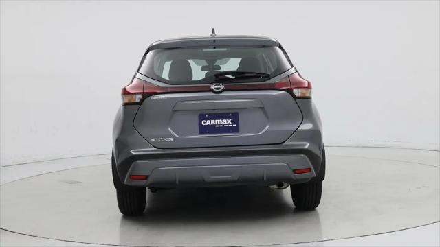 2024 Nissan Kicks S Xtronic CVT