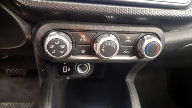 2024 Nissan Kicks S Xtronic CVT