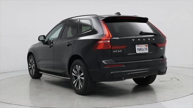 2024 Volvo XC60 B5 Core Dark Theme