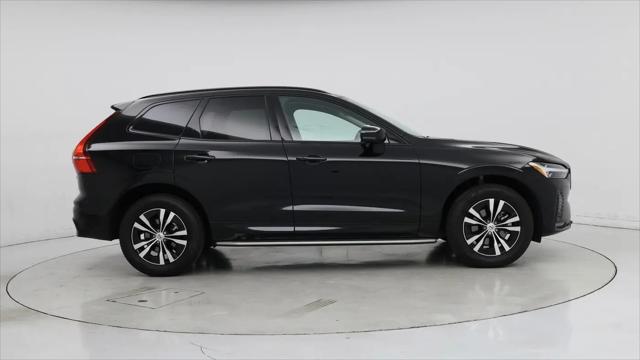 2024 Volvo XC60 B5 Core Dark Theme
