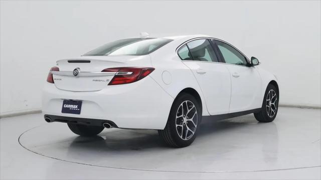 2017 Buick Regal Turbo Sport Touring
